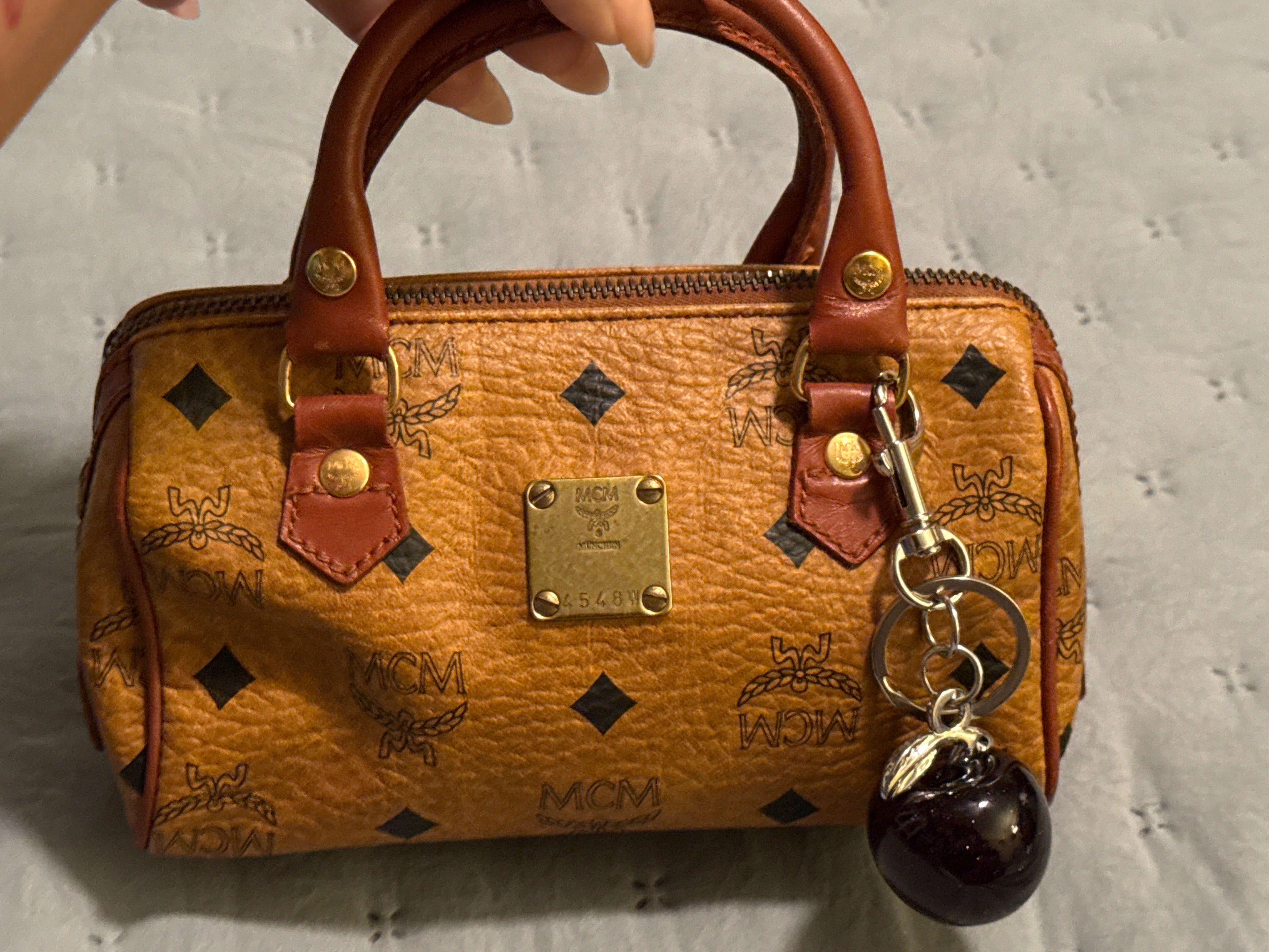 Blk Apple bag charm